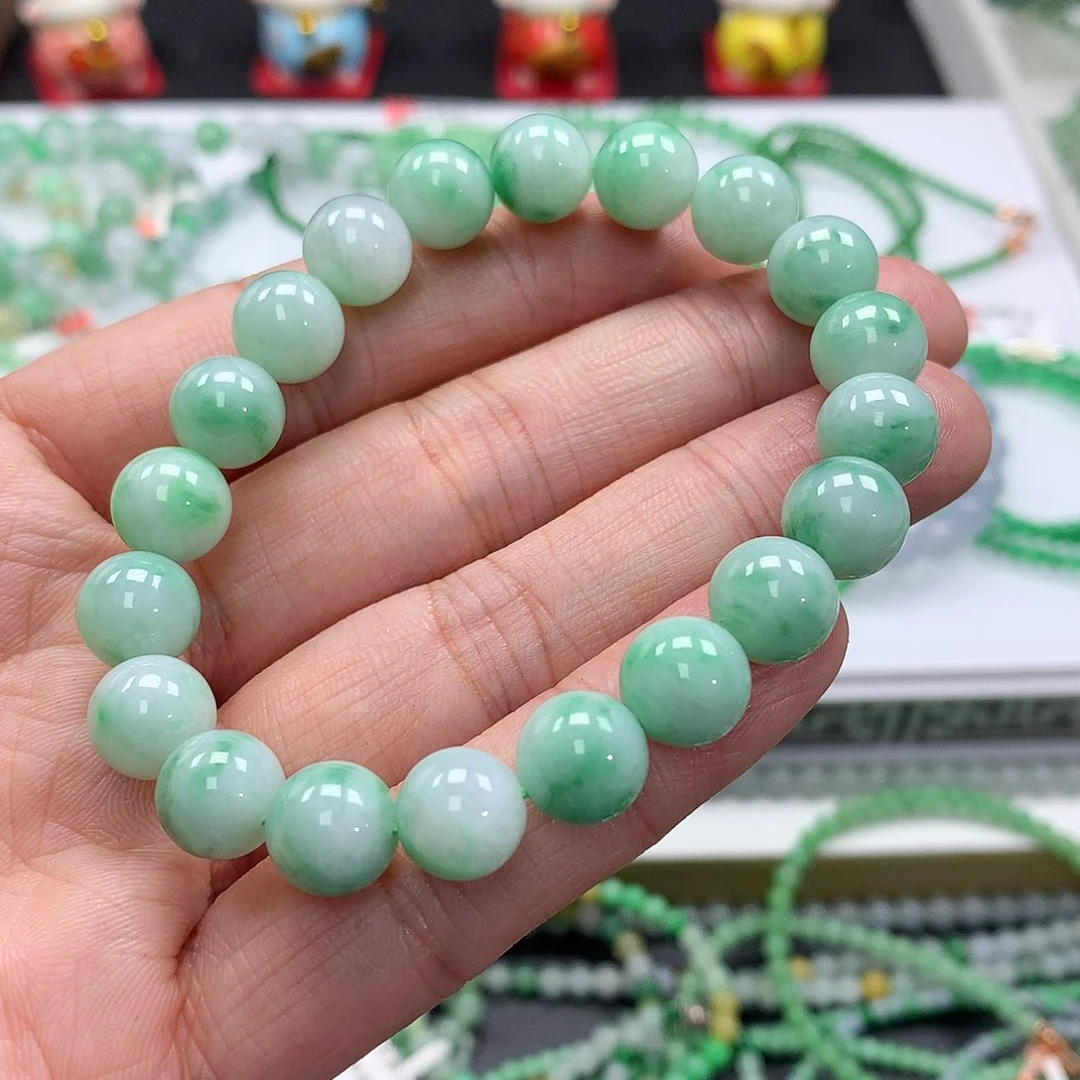 翡翠手链未镶嵌翡翠