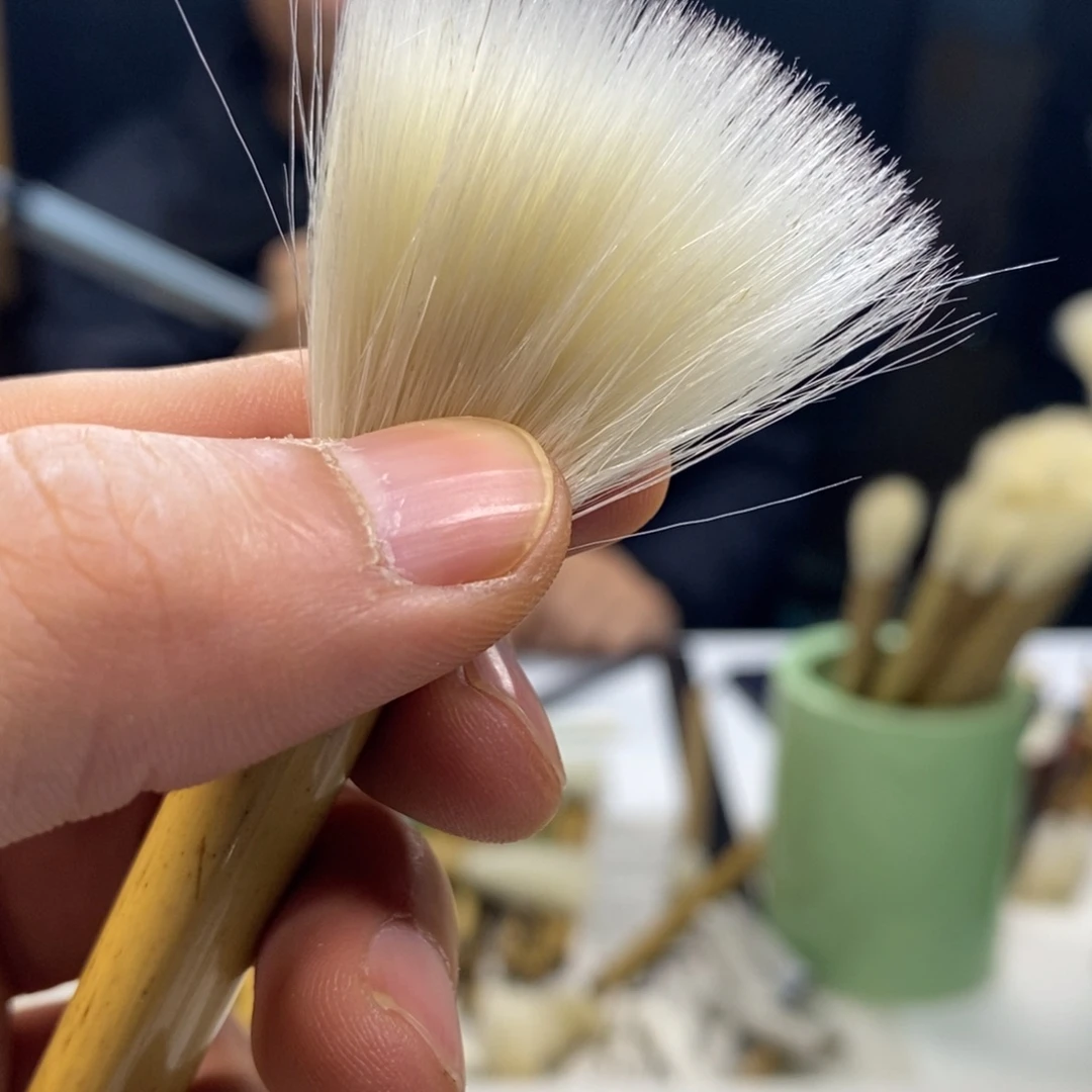 放漏5号，4.0出峰，0.9口径，纯细嫩光峰羊毫