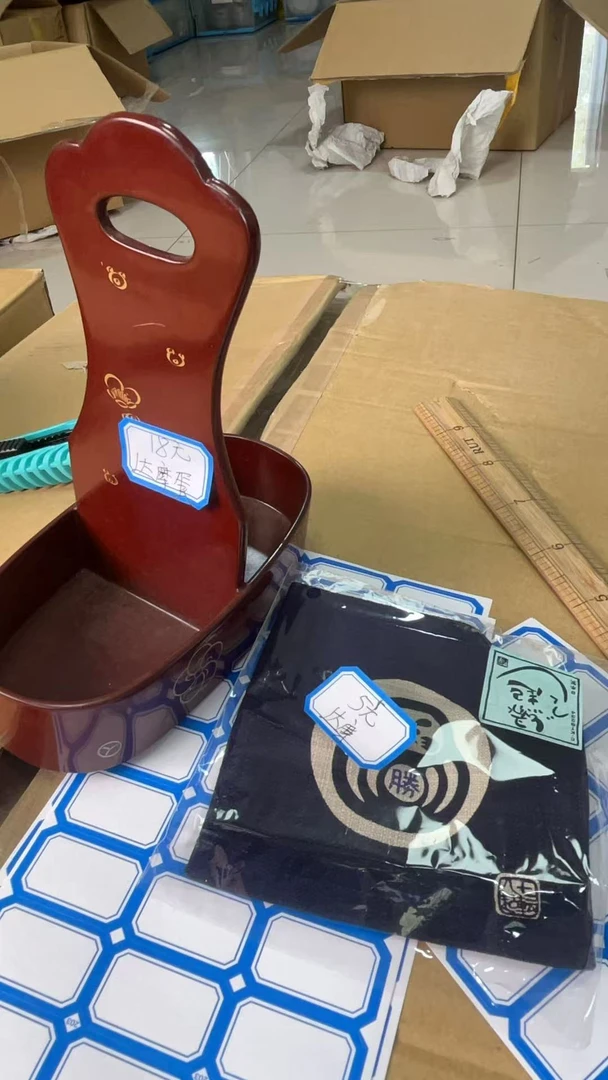 日瓷回流黑色摆件