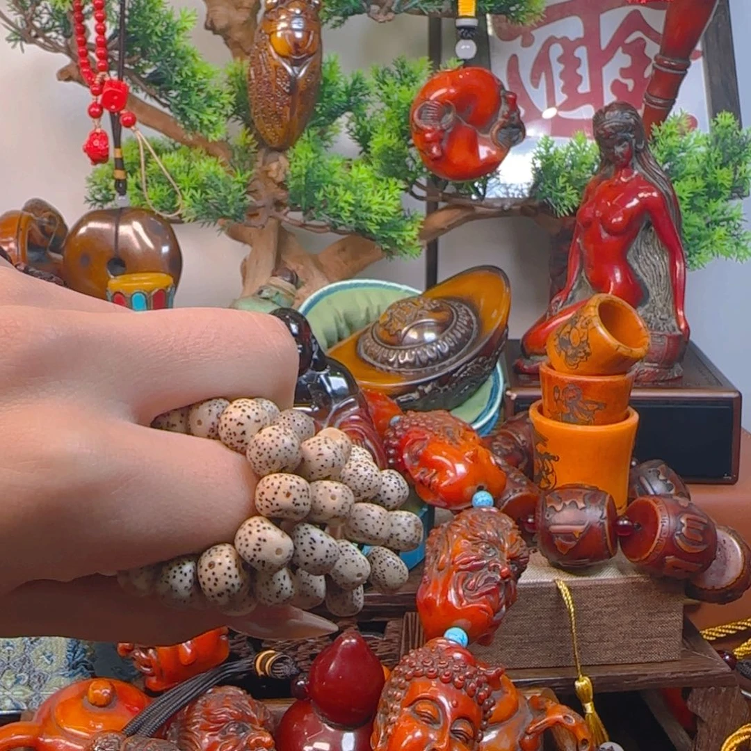 琥珀裸石未镶嵌猎*