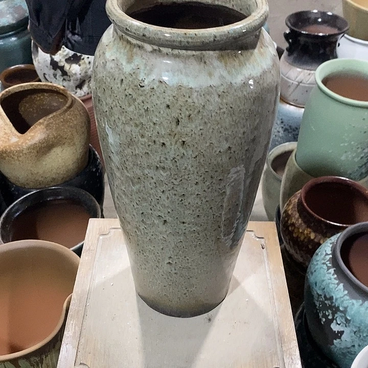 紫砂花盆口14高度41羽毛色………