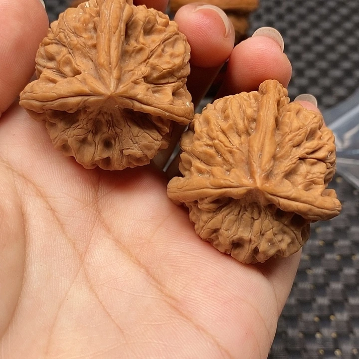 吊坠文玩核桃玉玺三棱子41