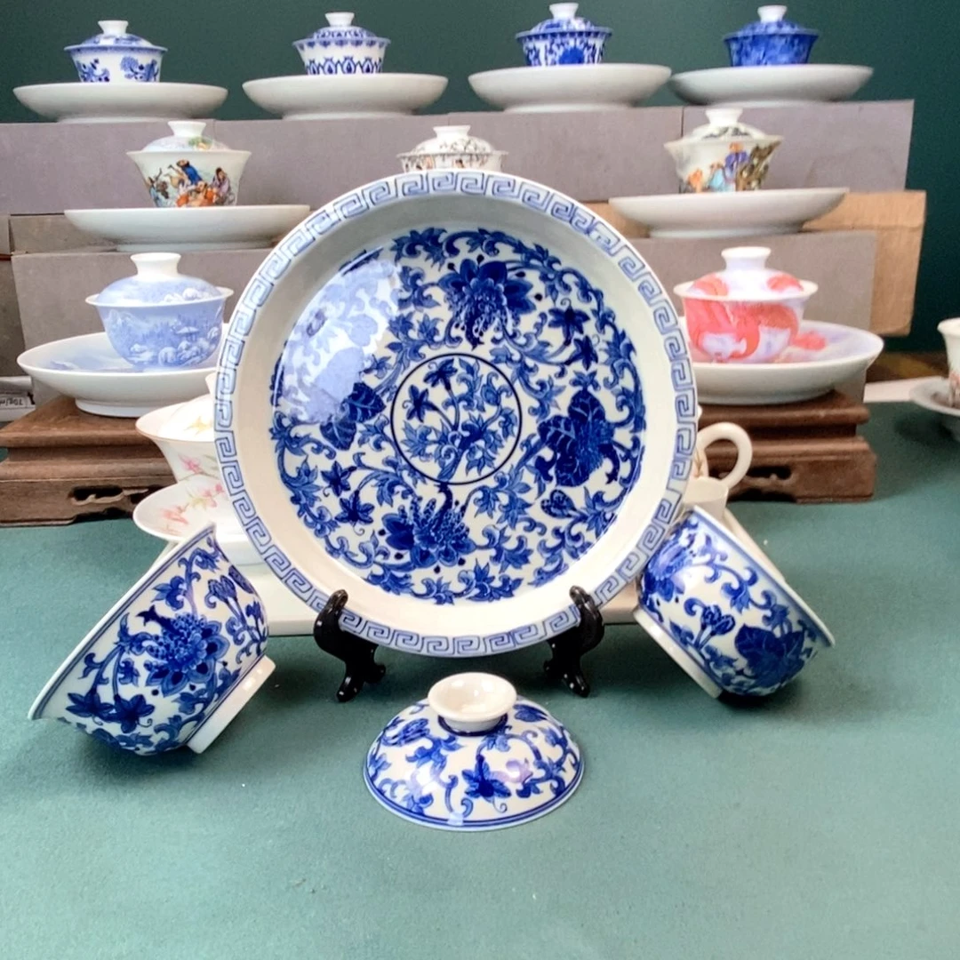 青花西番莲三件套