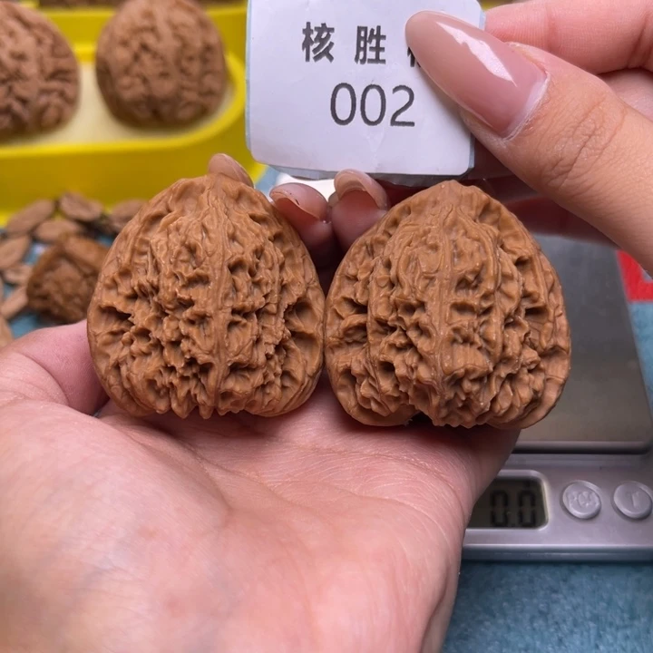 文玩核桃把件南疆42.002