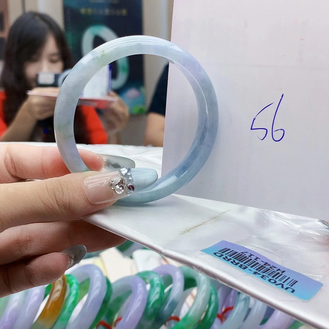 翡翠手镯未镶嵌g