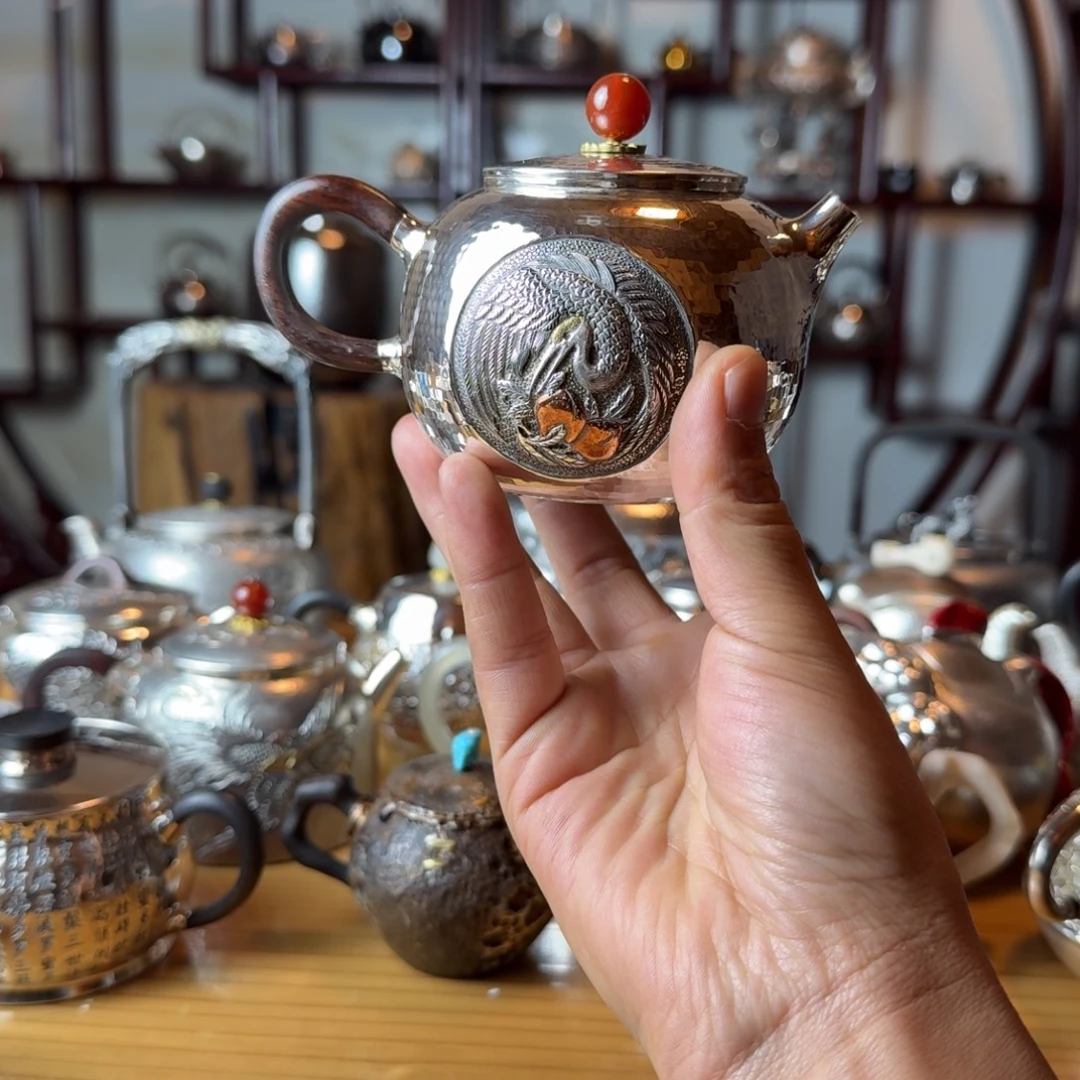 足银999纯手工西施泡茶壶