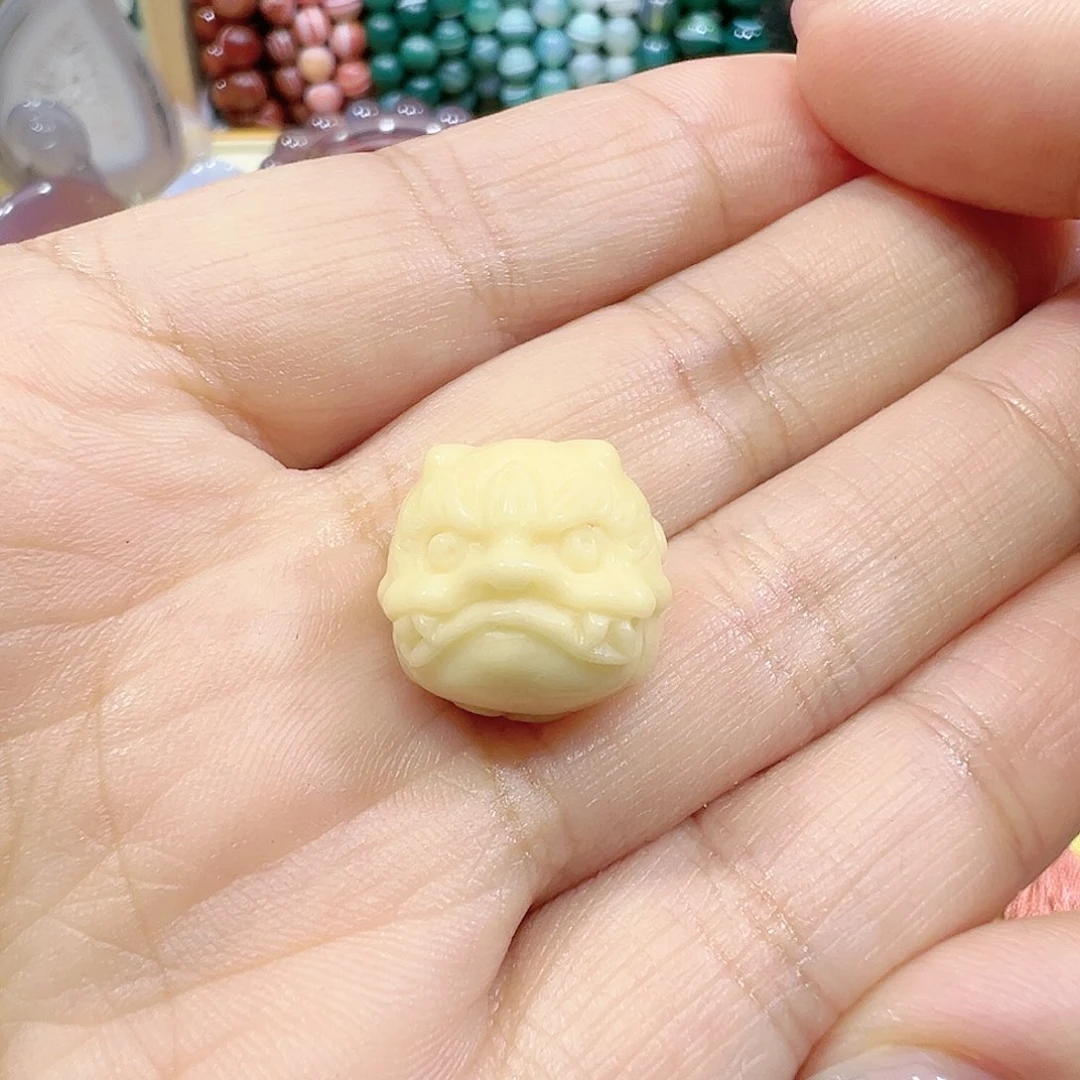 玛瑙/玉髓未镶嵌珠宝半成品质**人