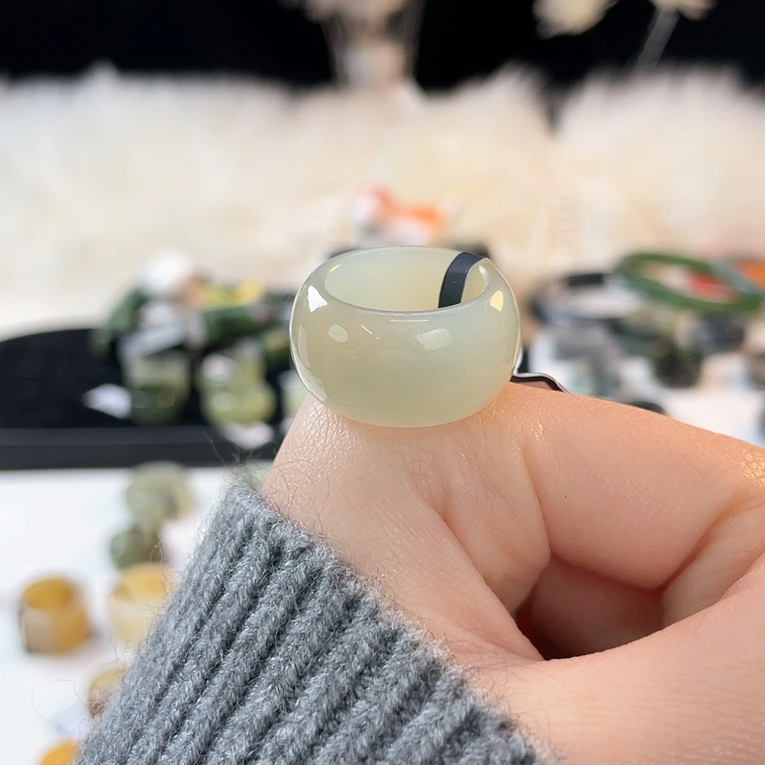 和田玉未镶嵌戒指k76 晴水绿墩墩16.3mm