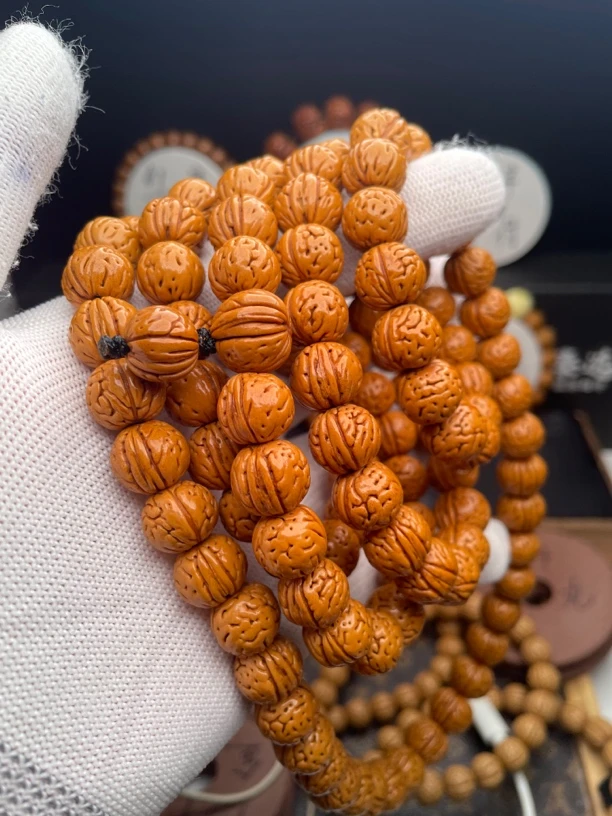 野生小桃核脖挂108