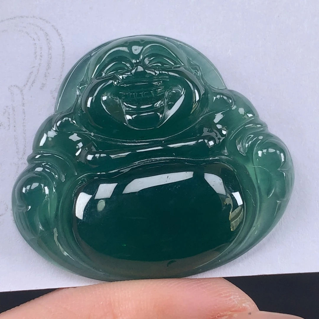 翡翠未镶嵌颈饰佛公