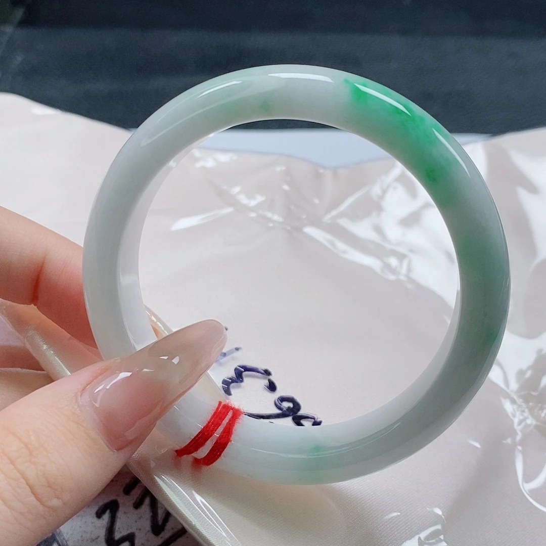 【闪购商品】未镶嵌手镯翡翠472号