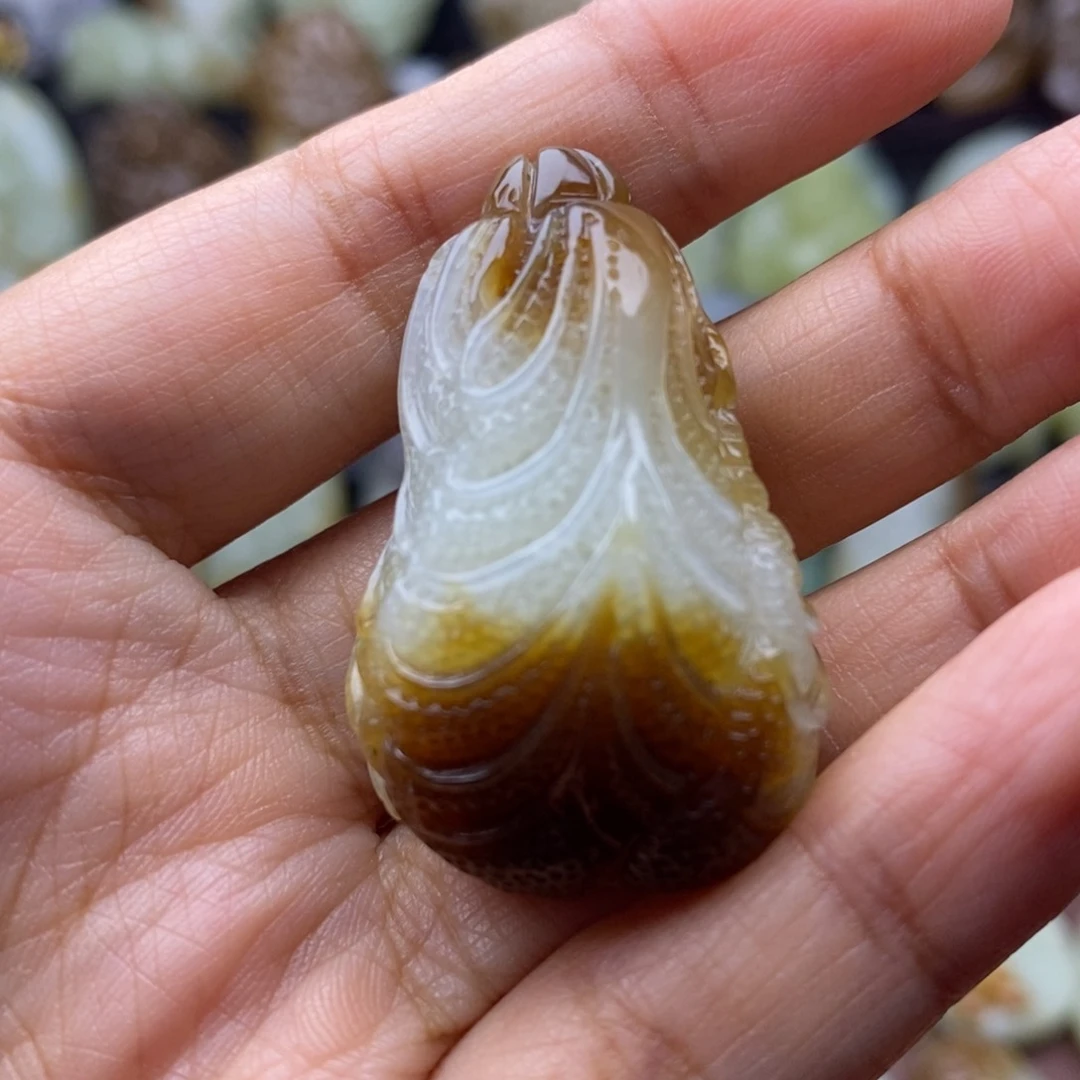 项链未镶嵌和田玉（糖玉）