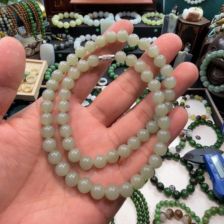 手链未镶嵌和田玉新疆且末青白卡8项链