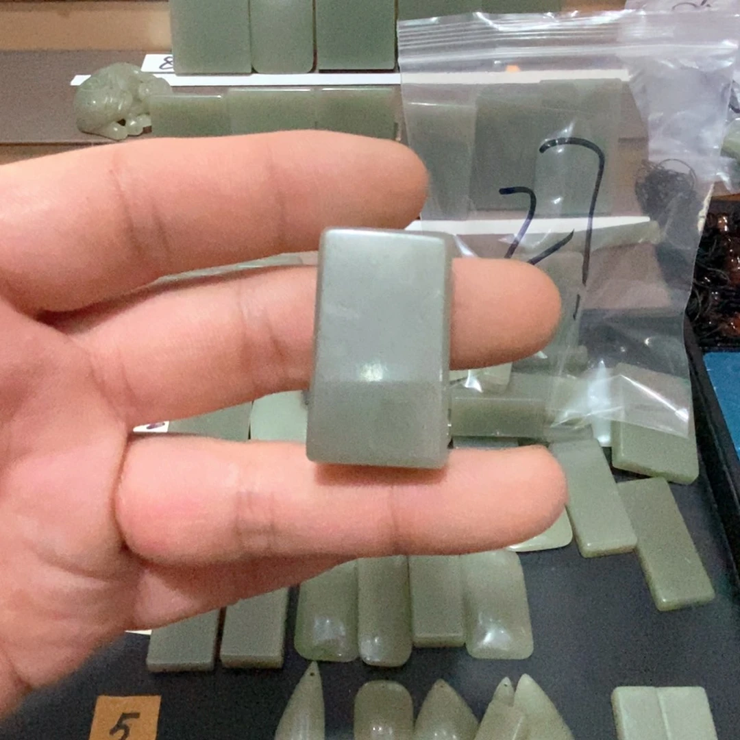 和田玉未镶嵌颈饰花****0027