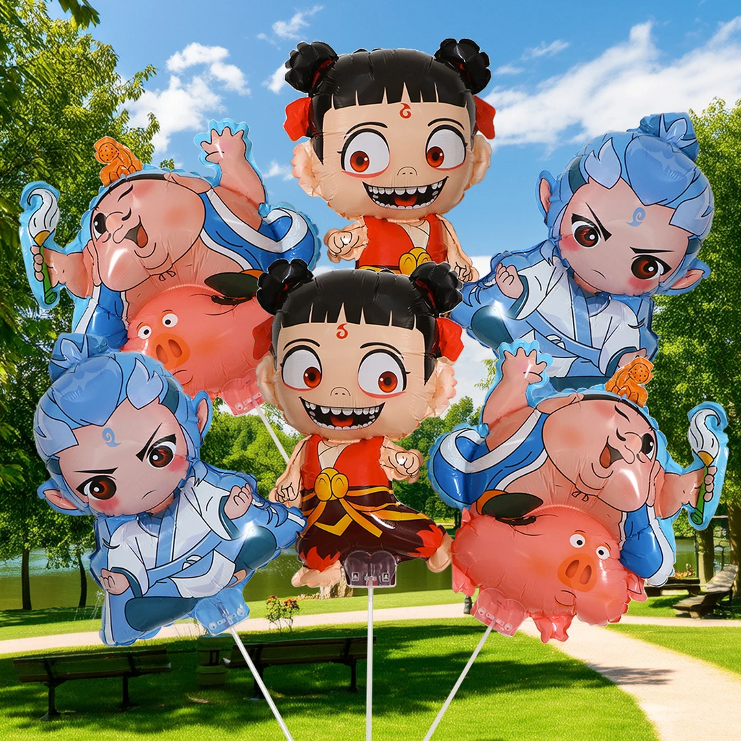 敖丙主题夹片带杆生日铝膜气球儿童大号哪吒闹海卡通手持地推汽球