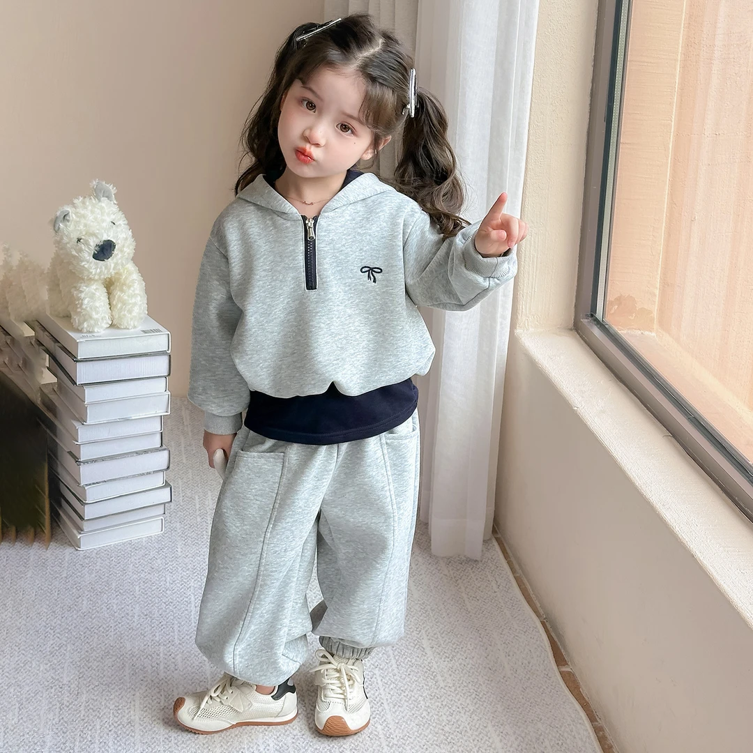 女童秋款套装2025新款洋气儿童休闲连帽卫衣小女孩春秋运动两件套