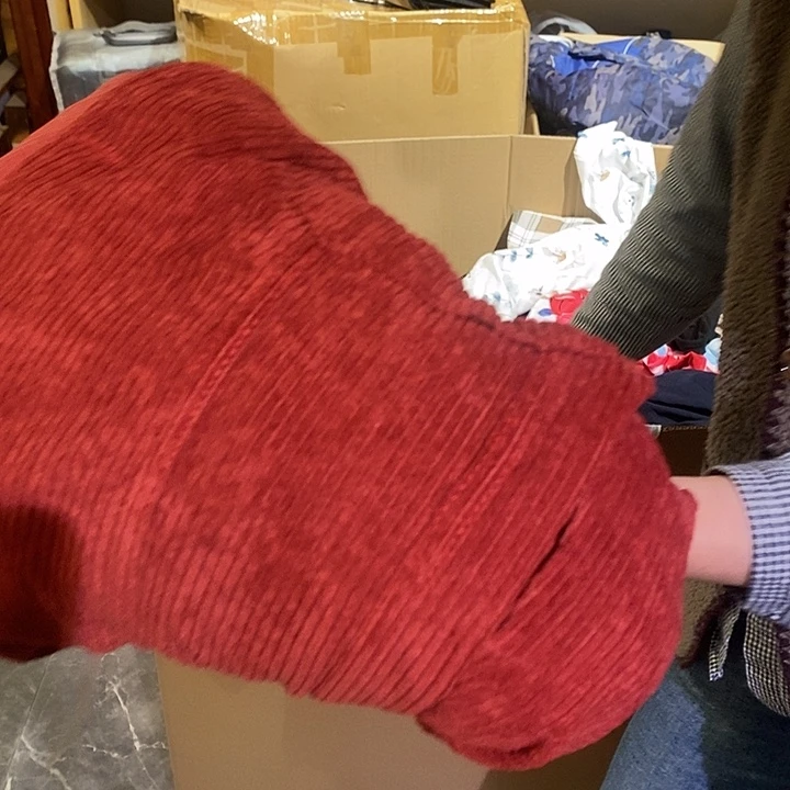 彩***醉花岗石铁合金香水沐浴露持久留香