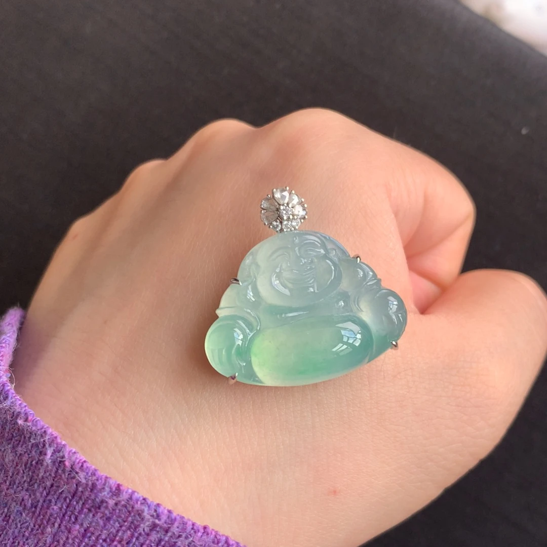 颈饰18K金镶嵌翡翠天然翡翠