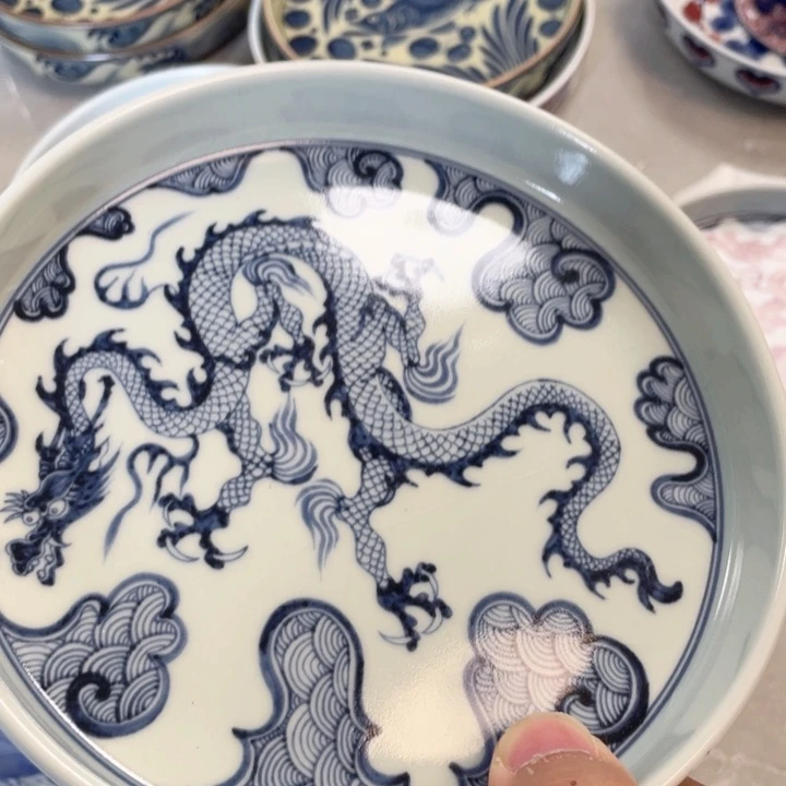 瓷片青花穿云龙壶承