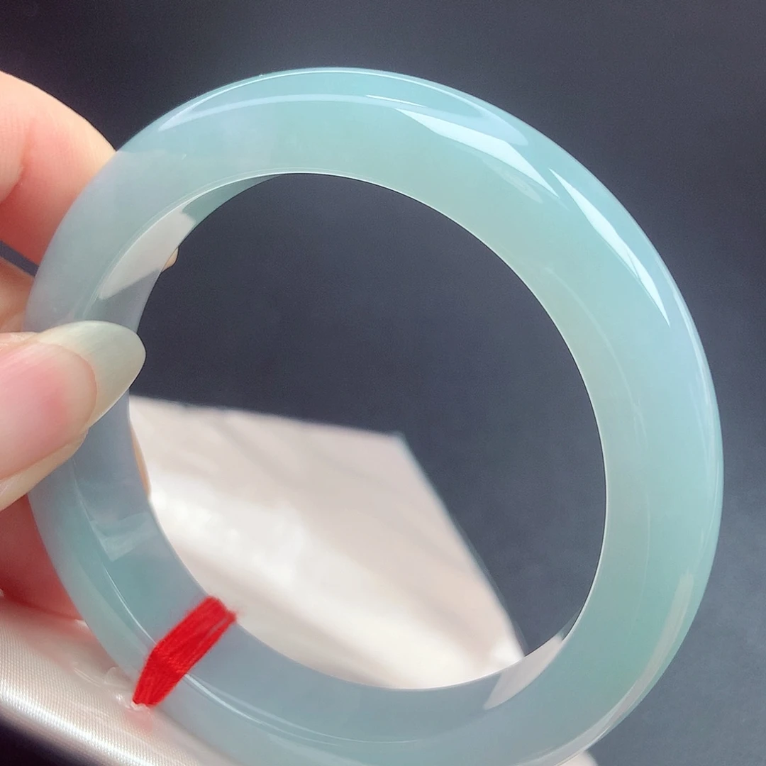 翡翠未镶嵌手镯57圈口