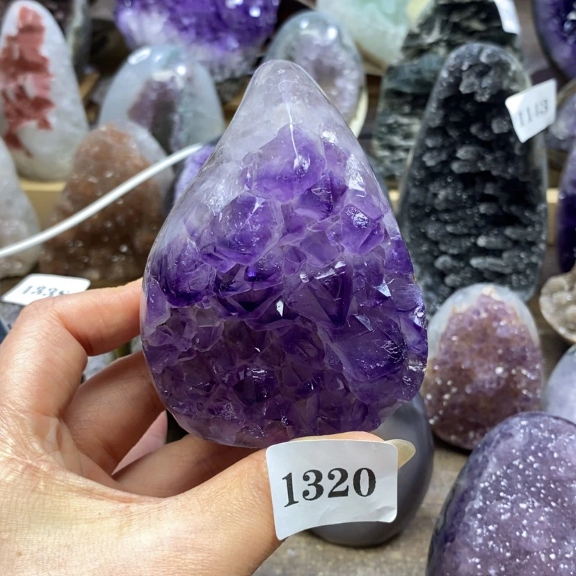 【闪购商品】未镶嵌大型摆件（非配饰）紫晶