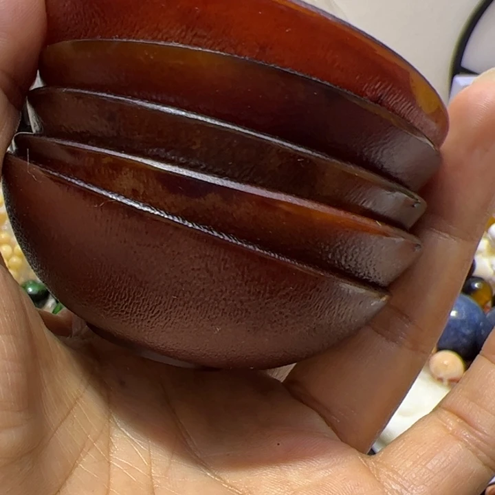 大果紫檀（缅甸花梨）红色西方福利碗