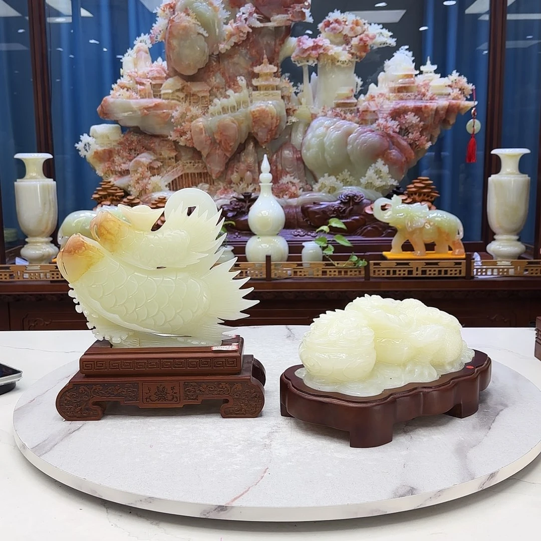 玉金龙鱼，金蟾111111111