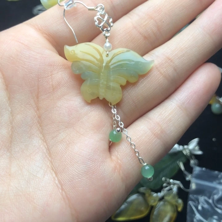 蛇纹石玉耳饰未镶嵌汐*血