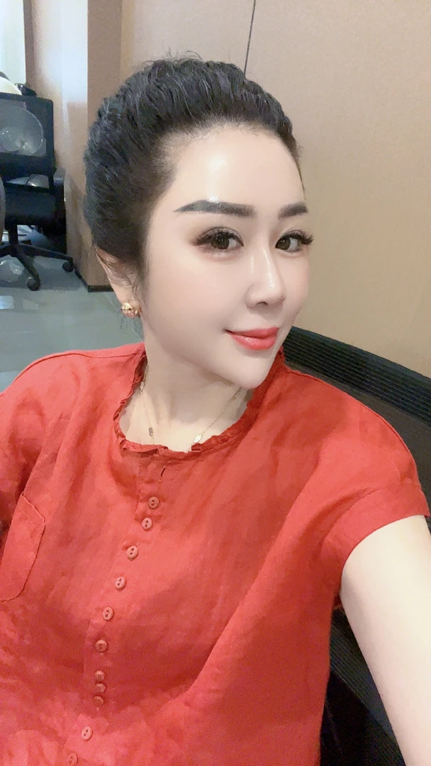 玲玲严选 文艺苎麻短袖衬衫女夏季新款开衫百搭木耳领休闲上衣