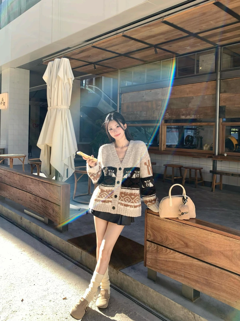 801-900直播专用 软糯麻花毛衣外套女秋冬加厚宽松慵懒感针织开衫