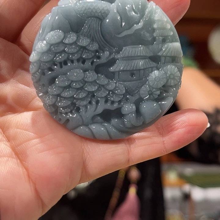 颈饰未镶嵌和田玉（糖玉）