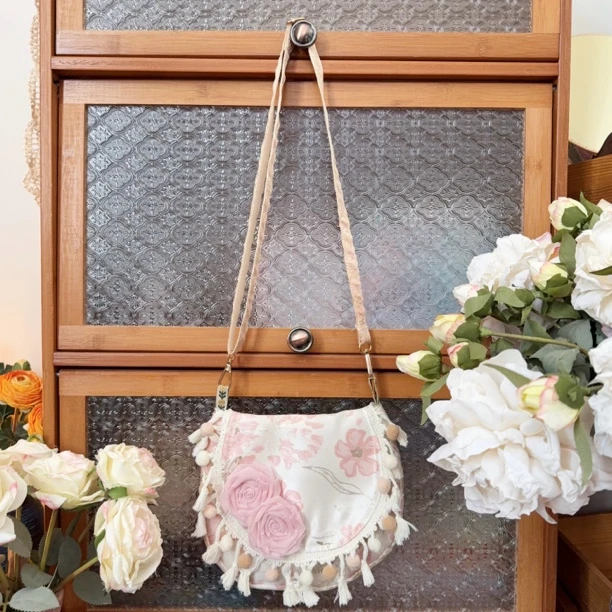 包包女旅游度假包时尚包新中式斜挎包薄款便携印花高街穿搭小包包