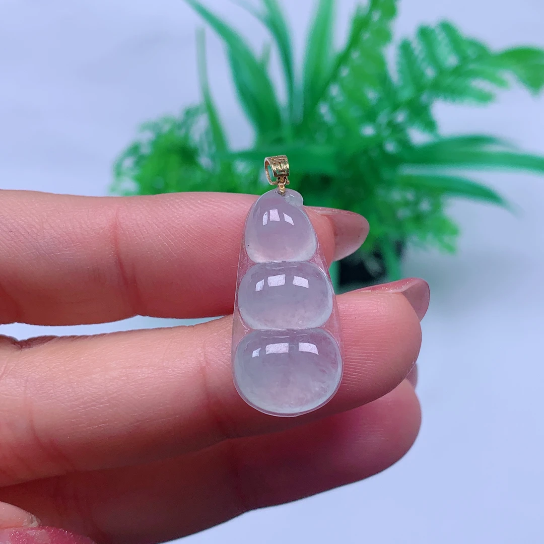 缅甸天然A货翡翠，冰种福豆 编号179/210尺寸25.6-12.6-4.8