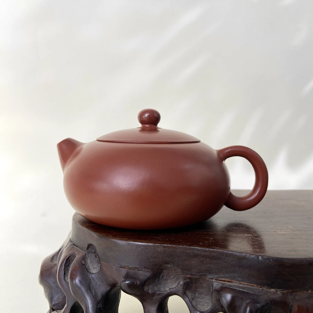 宜兴手工紫砂陶 （储小珍）茶壶GS4207-2