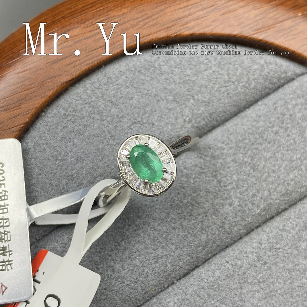 天然祖母绿戒指时尚绿色椭圆形气质豪华银戒lzm6