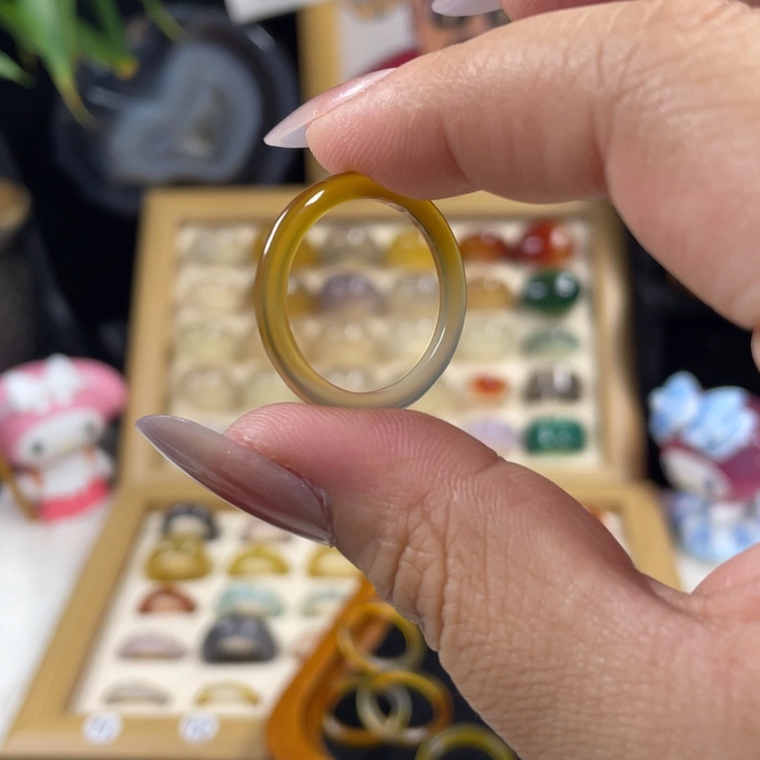 玛瑙/玉髓未镶嵌戒指23香槟金细条（非质量问题.不退不换）