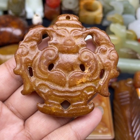 蛇纹石玉未镶嵌颈饰58