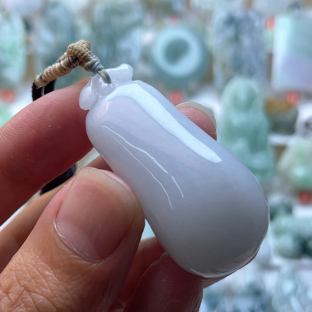 【闪购商品】颈饰未镶嵌翡翠福瓜