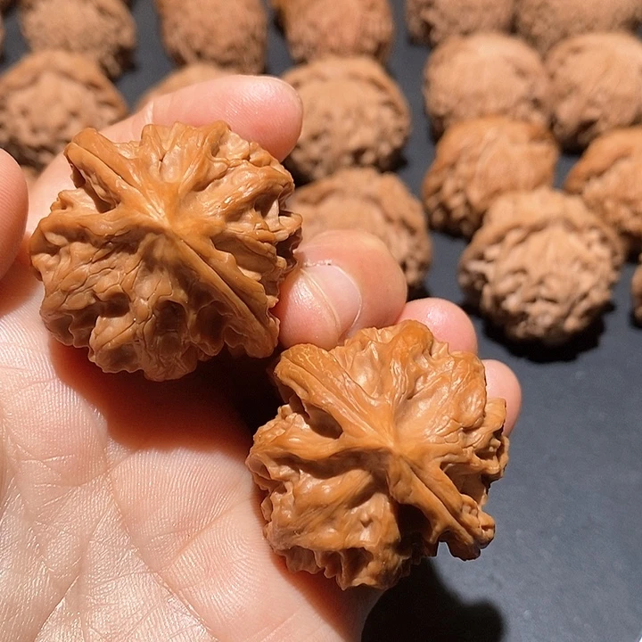 吊坠文玩核桃發曹大龙