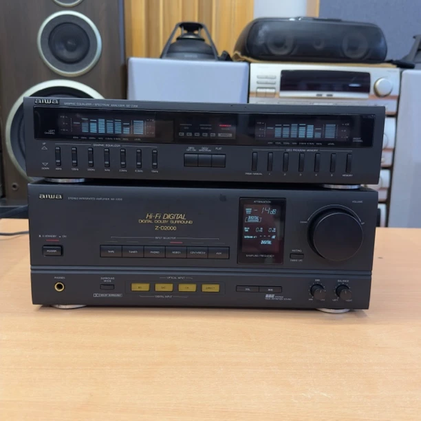 8新  二手 爱华D2000功放机加均衡器 无遥控器 运费自理不包邮