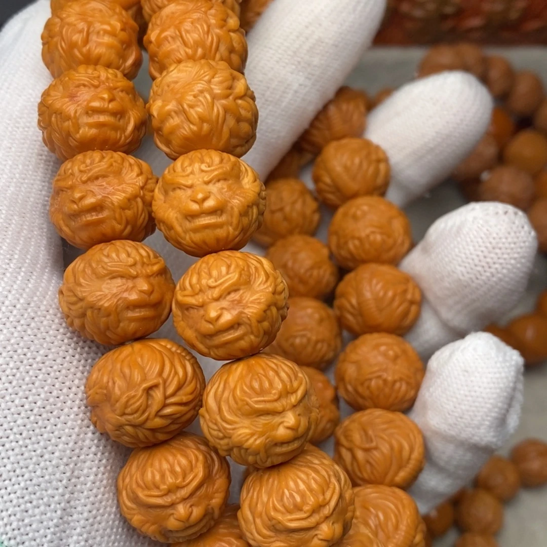 周***生猴头核桃吊坠大圣15