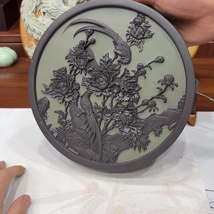 三***刀易砚老坑玉带石圆砚