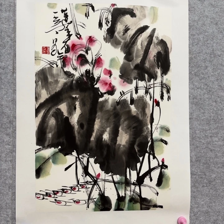 国画花鸟等图案为主的