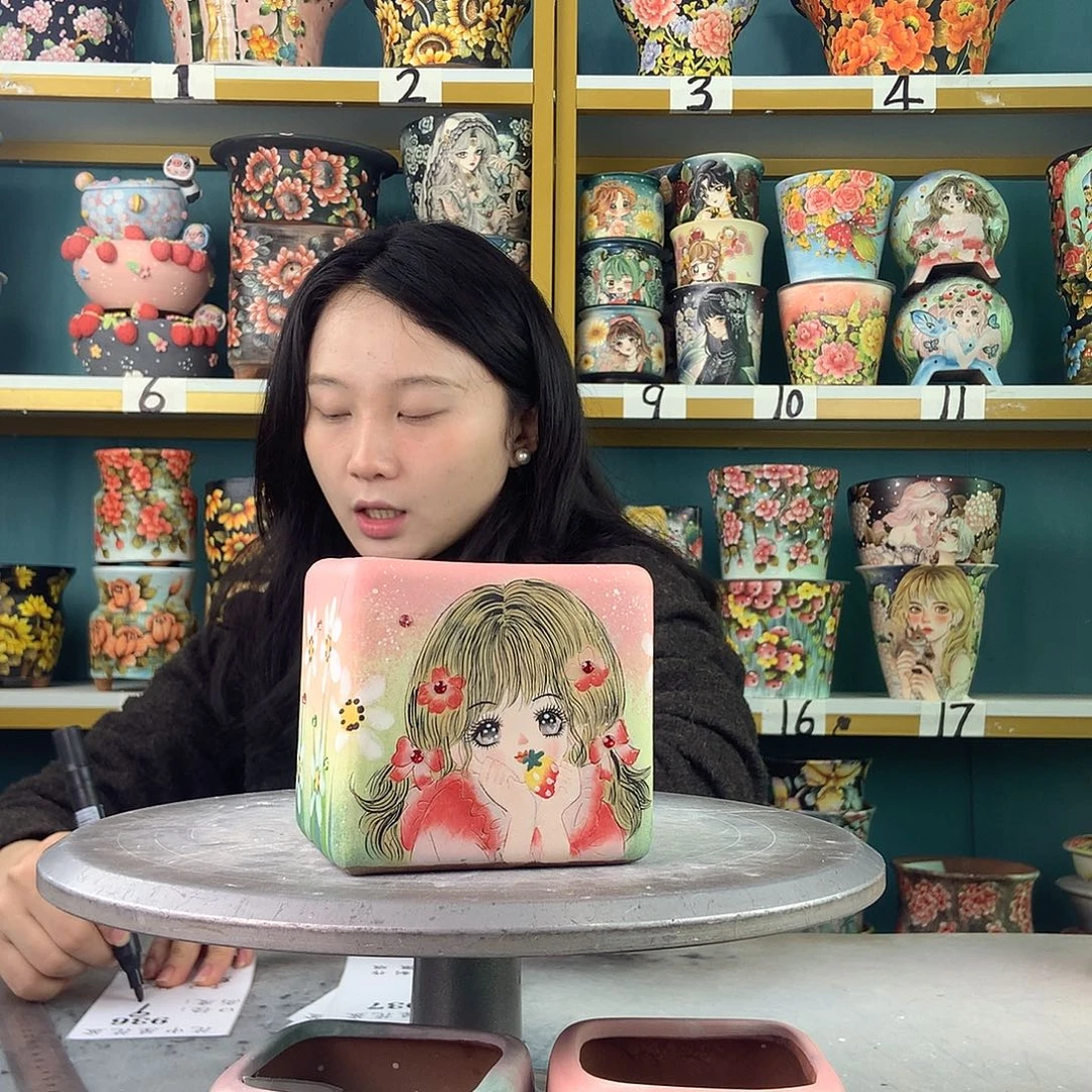 陶景德镇手工花盆936