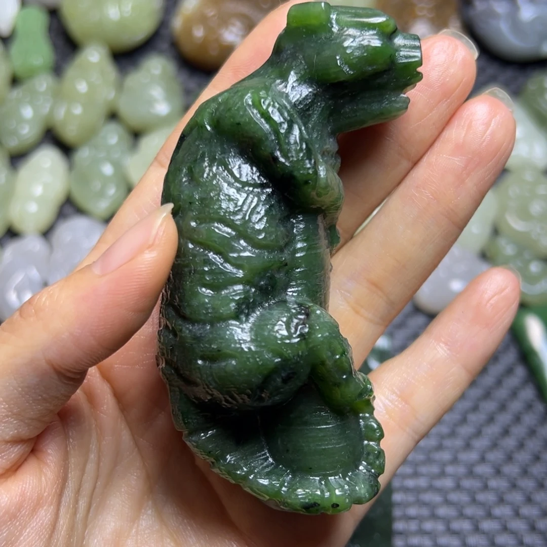 未镶嵌和田玉把件