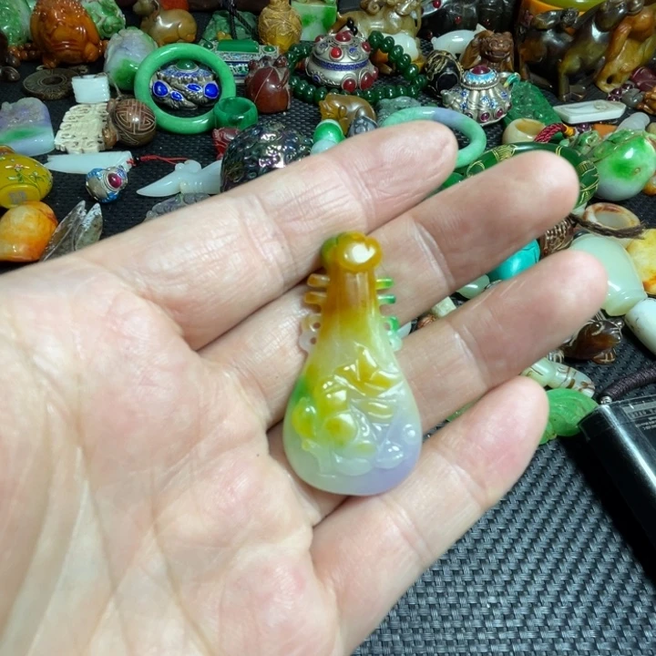 滴血莲花菩提吊坠