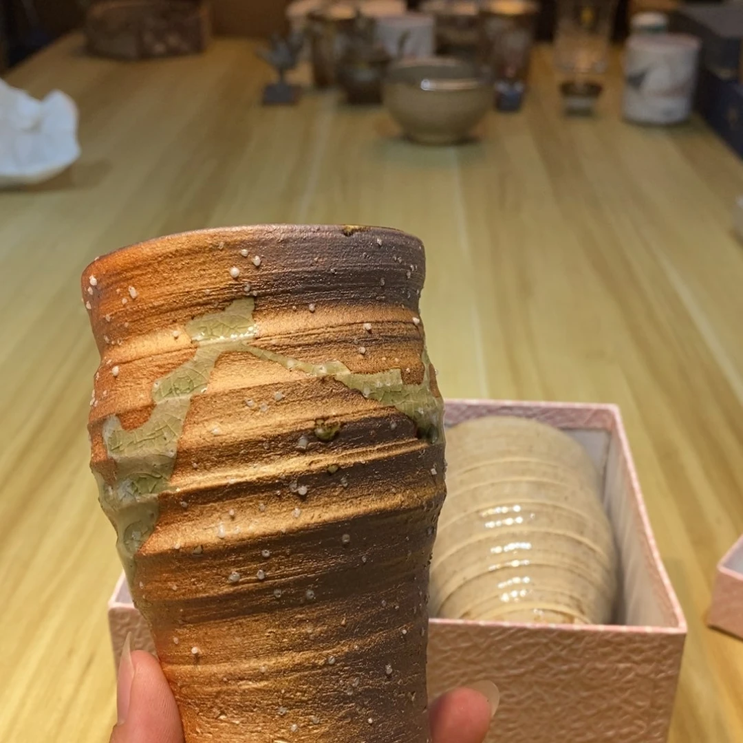 小*猪易雅集工艺品有限公司