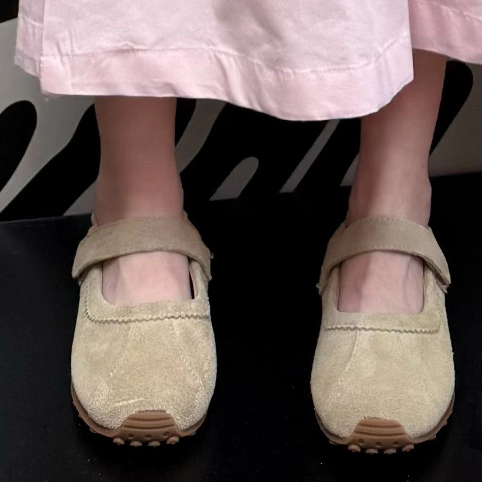 大金定制春季新款杏色玛丽珍牛筋软底豆豆防滑休闲鞋