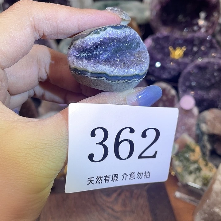 未镶嵌水晶大型摆件（非配饰）