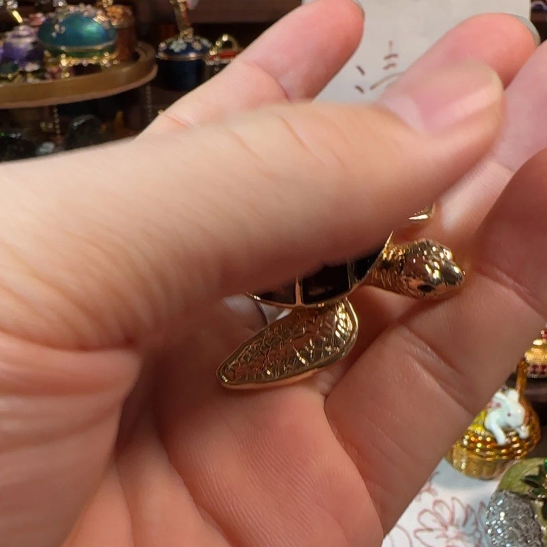 手工制品请勿吹毛求疵